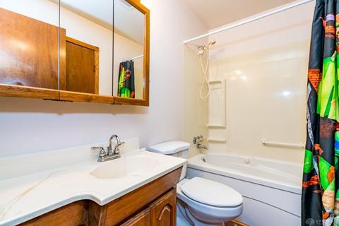 2857 Prentice Dr, Dayton, OH 45420 photo 8