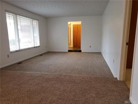 996 Stover Dr, Wilberforce, OH 45384 photo 8