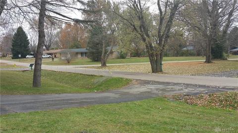 996 Stover Dr, Wilberforce, OH 45384 photo 4