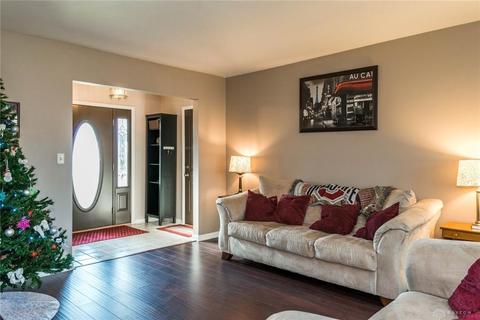 871 E Whipp Rd, Dayton, OH 45459 photo 8