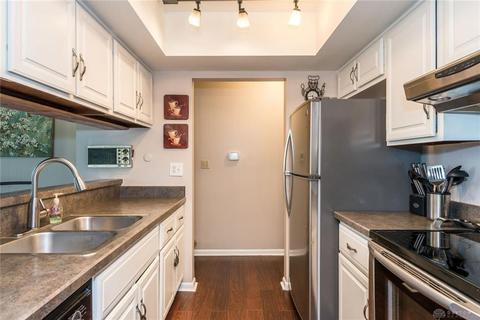 871 E Whipp Rd, Dayton, OH 45459 photo 9