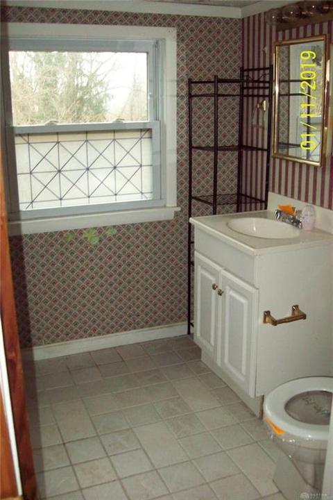 6811 Kern Dr, Cincinnati, OH 45247 photo 9
