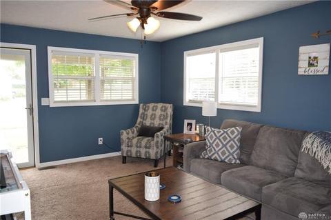 203 E Circle Dr, Dayton, OH 45449 photo 6