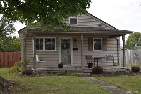 203 E Circle Dr, Dayton, OH 45449 photo 3