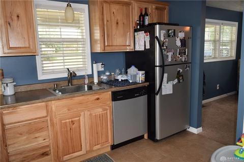 203 E Circle Dr, Dayton, OH 45449 photo 13