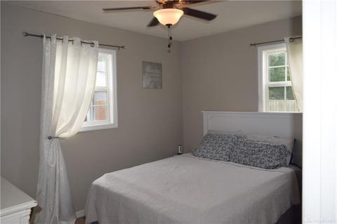 203 E Circle Dr, Dayton, OH 45449 photo 18