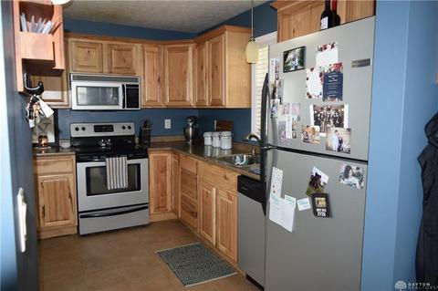 203 E Circle Dr, Dayton, OH 45449 photo 10
