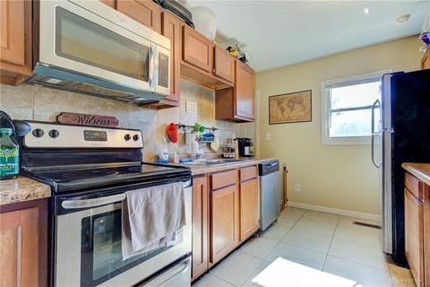 2324 Vale Dr, Dayton, OH 45420 photo 16