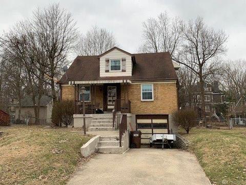 322 S Grove Ct, Cincinnati, OH 45215 photo 1