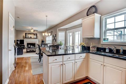 90 Brookside Dr, Springboro, OH 45066 photo 24