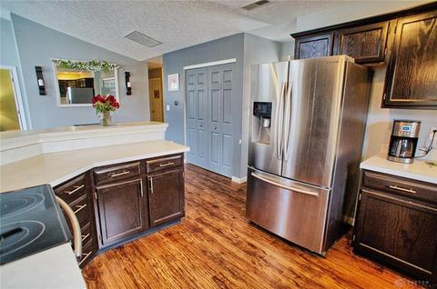 1647 Wimbledon Dr, Fairborn, OH 45324 photo 10