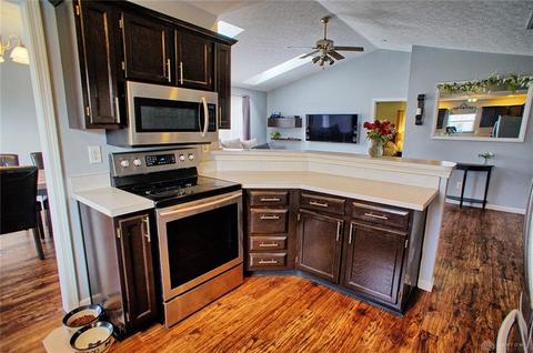 1647 Wimbledon Dr, Fairborn, OH 45324 photo 9