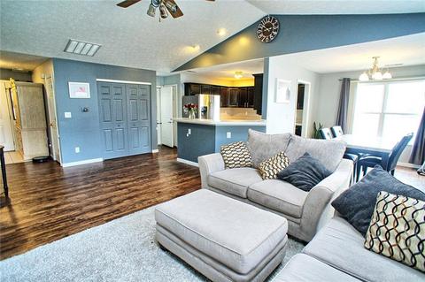 1647 Wimbledon Dr, Fairborn, OH 45324 photo 3
