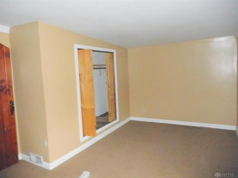 311 Hickory Dr, Springfield, OH 45503 photo 9