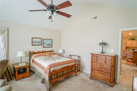 2154 Willow Run Cir, Enon, OH 45323 photo 16