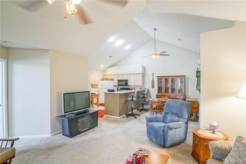 2154 Willow Run Cir, Enon, OH 45323 photo 3