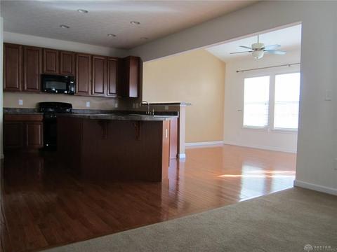 1212 Artesian Ln, Fairborn, OH 45324 photo 5