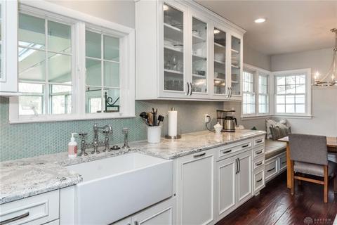 205 Foxridge Dr, Dayton, OH 45429 photo 10