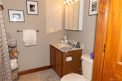 1814 Willow Lakes Dr, Springfield, OH 45502 photo 21