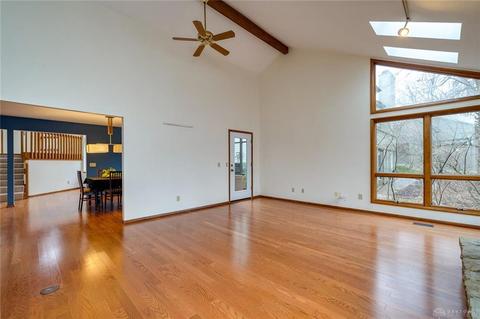 8281 Rhine Way, Dayton, OH 45458 photo 13