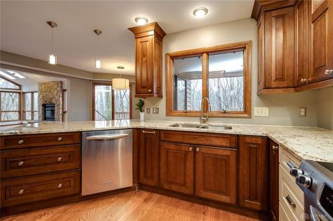 8281 Rhine Way, Dayton, OH 45458 photo 18