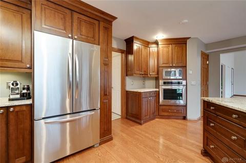 8281 Rhine Way, Dayton, OH 45458 photo 19