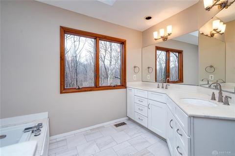 8281 Rhine Way, Dayton, OH 45458 photo 30