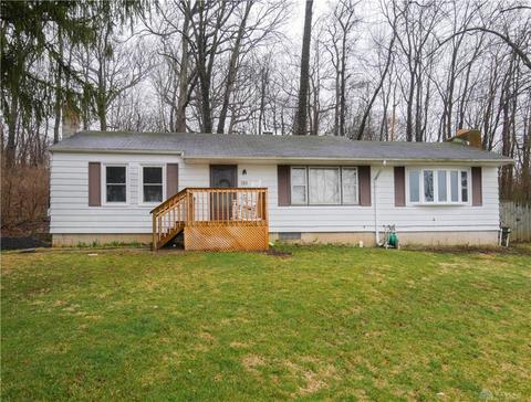 101 E Race St, Spring Valley, OH 45370 photo 2