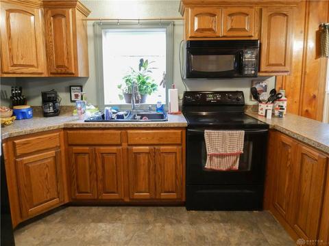 101 E Race St, Spring Valley, OH 45370 photo 13