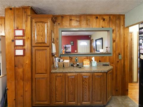 101 E Race St, Spring Valley, OH 45370 photo 14