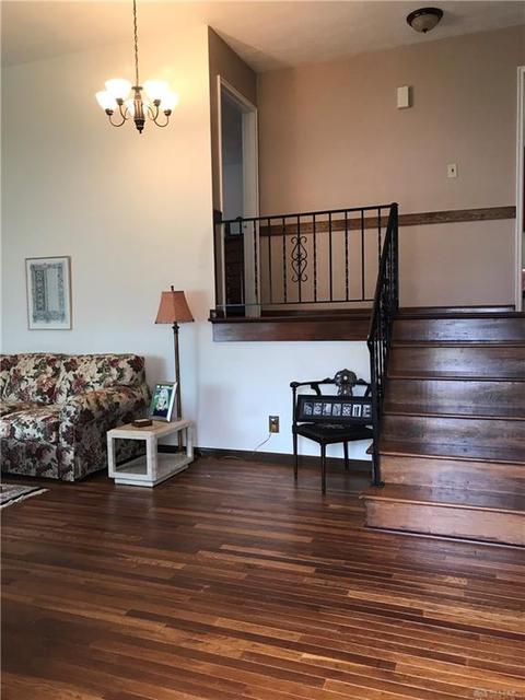 1611 Redbush Ave, Dayton, OH 45420 photo 3