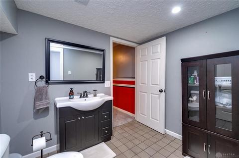 60 Millbrook Ct, Springboro, OH 45066 photo 38