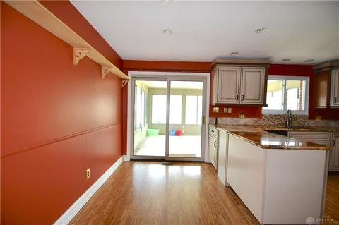 5604 Broadway Rd, Springfield, OH 45502 photo 12