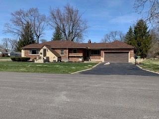 1045 Cottonwood Rd, Dayton, OH 45409 photo 2