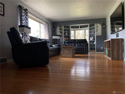 1045 Cottonwood Rd, Dayton, OH 45409 photo 18