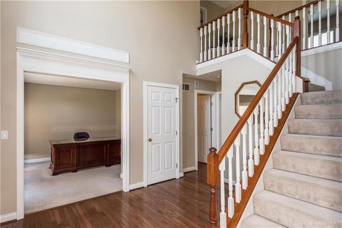 60 Mclean Dr, Springboro, OH 45066 photo 4