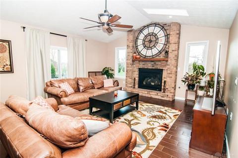 142 Walnut Grove Dr, Dayton, OH 45458 photo 16