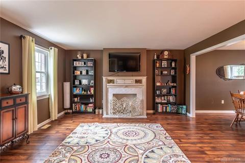4640 Glenheath Dr, Dayton, OH 45440 photo 17