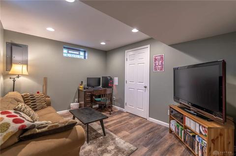 4640 Glenheath Dr, Dayton, OH 45440 photo 28