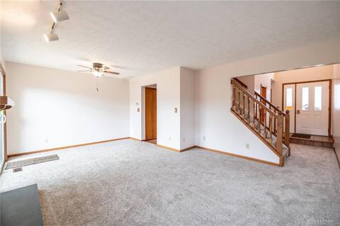 296 Progress Rd, Dayton, OH 45449 photo 2