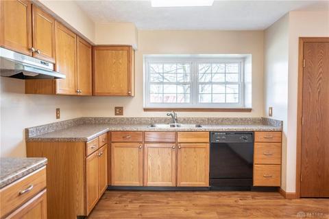 296 Progress Rd, Dayton, OH 45449 photo 8