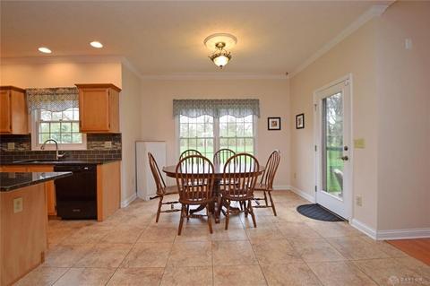 2501 Tedbury Ct, Dayton, OH 45459 photo 10