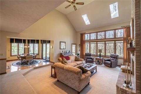 833 Wind Bluff Pt, Springboro, OH 45066 photo 4
