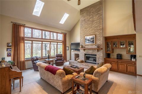 833 Wind Bluff Pt, Springboro, OH 45066 photo 8