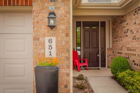 651 Mackenzie Ct, Dayton, OH 45458 photo 18