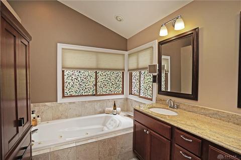 1208 Chaucer Pl, Maineville, OH 45039 photo 20