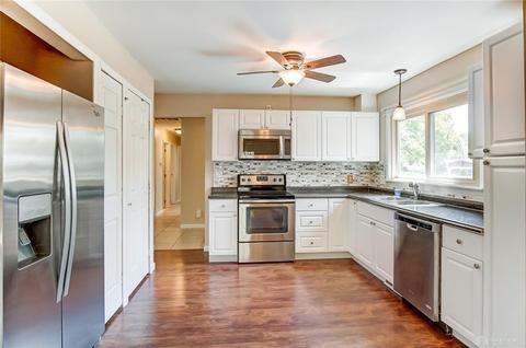 2425 Springmill Rd, Dayton, OH 45440 photo 12