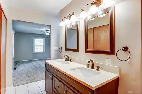 2425 Springmill Rd, Dayton, OH 45440 photo 18