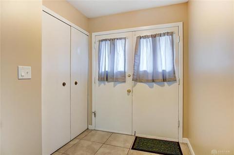2425 Springmill Rd, Dayton, OH 45440 photo 2