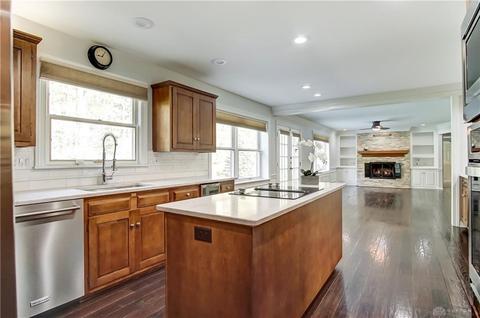 4233 Murrell Dr, Dayton, OH 45429 photo 13